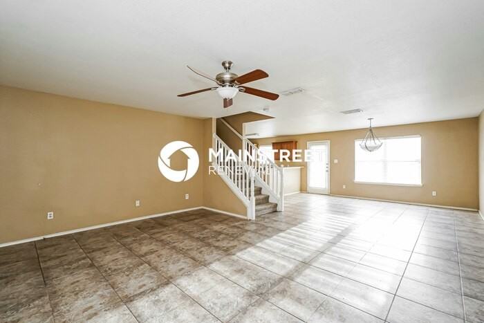 148 Centennial Pl - Photo 4 of 18