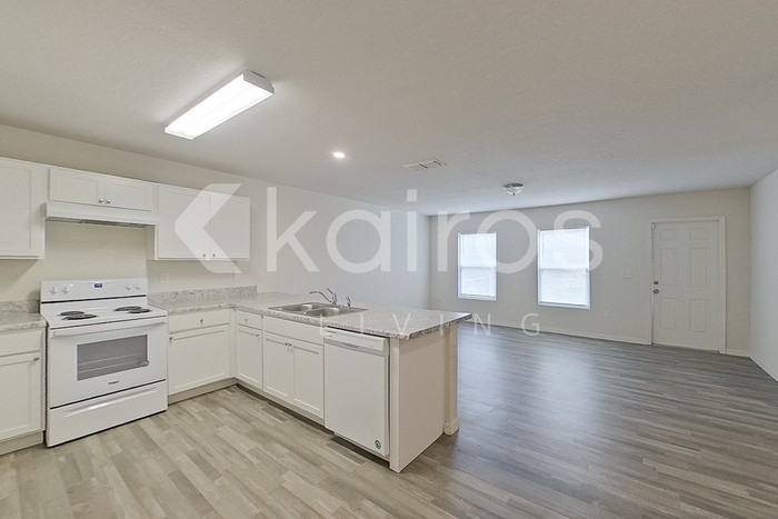 10117 Elgin Blvd - Photo 6 of 22