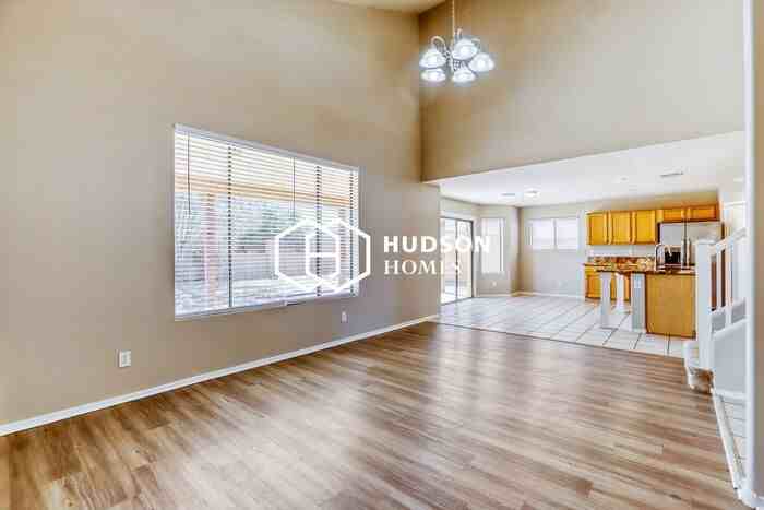 6411 S 23rd Ave - Photo 7 of 29