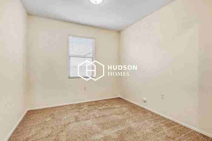 3001 N 306th Ln - Photo 4 of 28