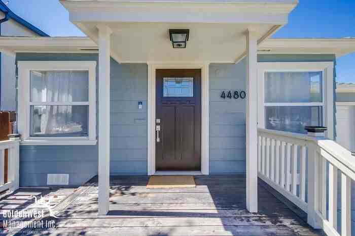 4480 50th St - Photo 2 of 23