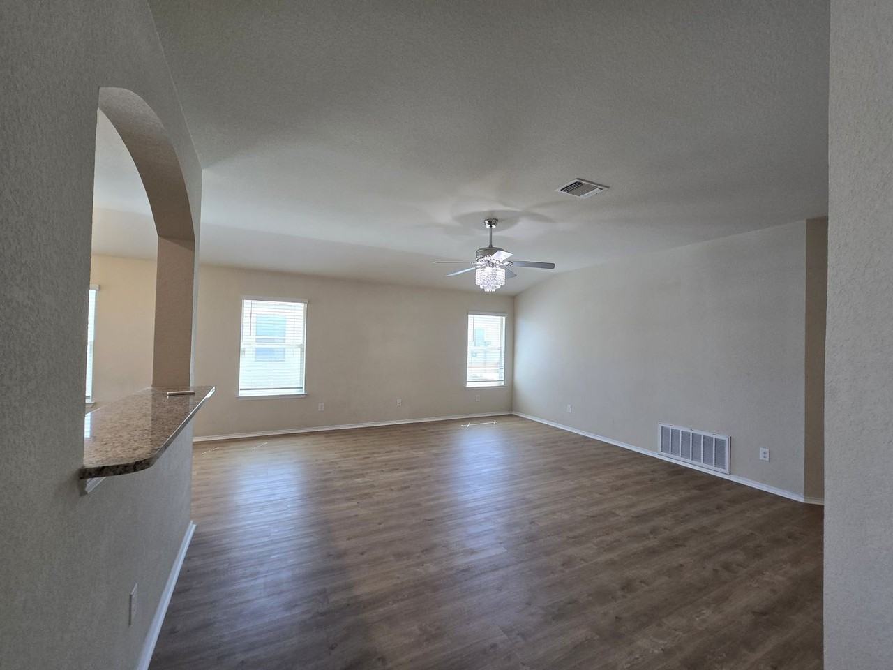 2356 Pintail Loop - Photo 3 of 15