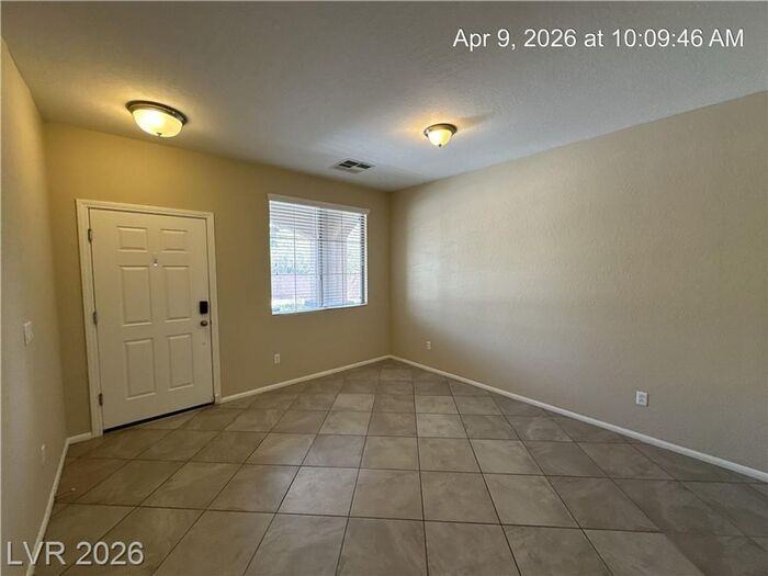 10307 Elmwood Glen Ave - Photo 2 of 47