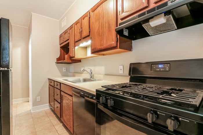 2624 Liberty Pkwy - Photo 7 of 15