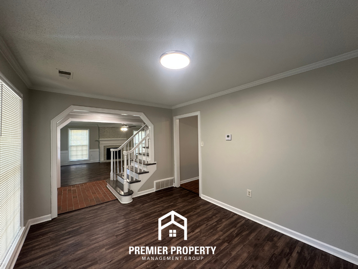 8246 Shady Fern Cv - Photo 3 of 23
