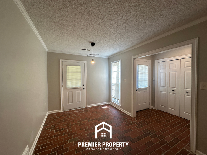8246 Shady Fern Cv - Photo 7 of 23