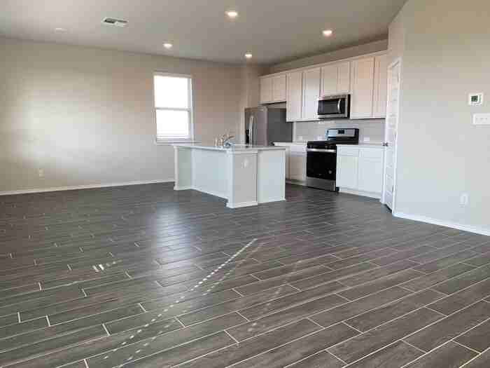 254 Jaycen Ln - Photo 6 of 34