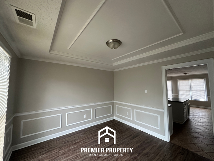 8845 Orchard Park Cv - Photo 3 of 28