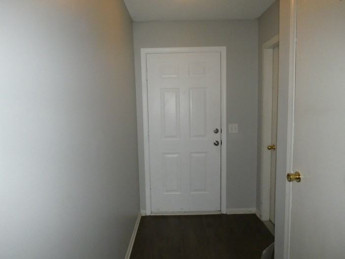 10632 N Locust Ct - Photo 2 of 16