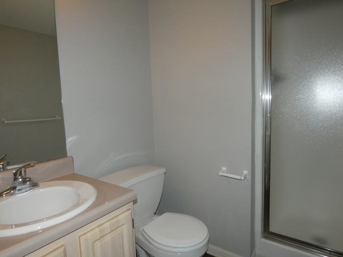 10632 N Locust Ct - Photo 7 of 16