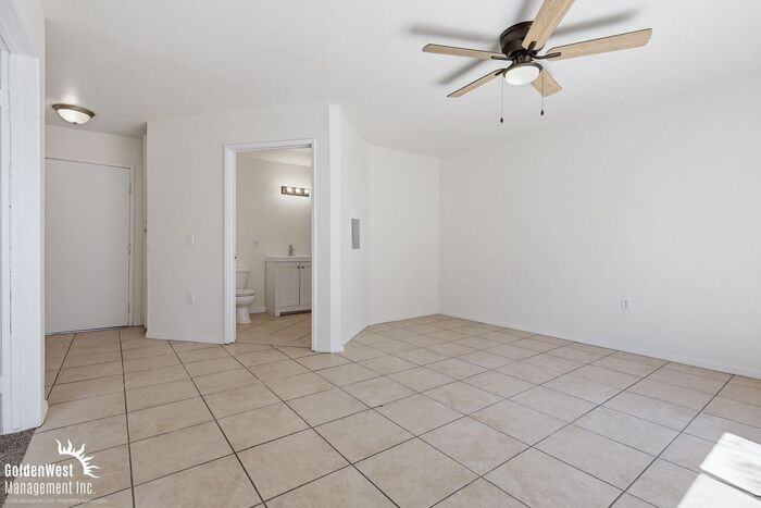 4219 Illinois St #1 - Photo 6 of 17