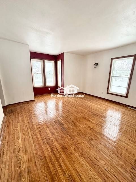 32 3rd Ave S - Photo 2 of 19