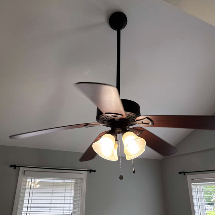 1112 Wellman Ave Ne - Photo 5 of 36