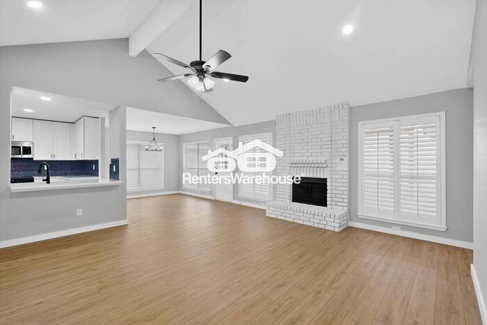 1304 Blum Ct - Photo 5 of 40