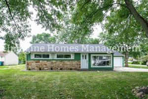 featured image of 9754 E Idlewood Dr