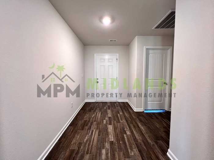 645 Wild Tulip Ct - Photo 2 of 49