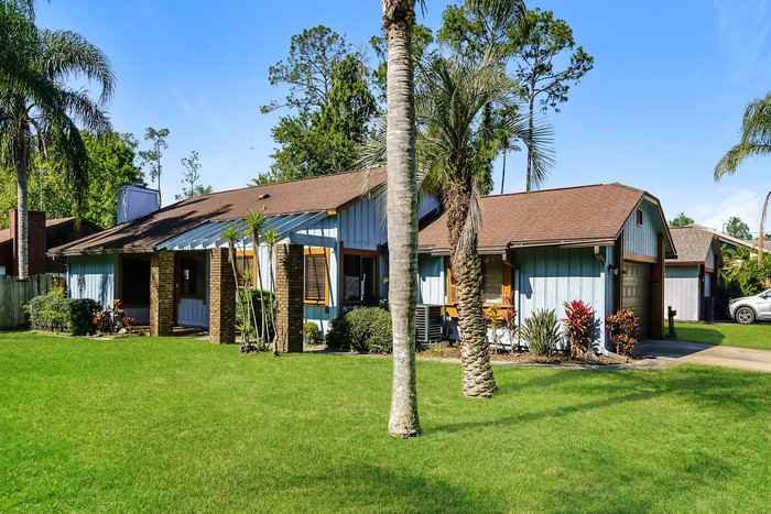 55 Windrift Ct - Photo 2 of 15