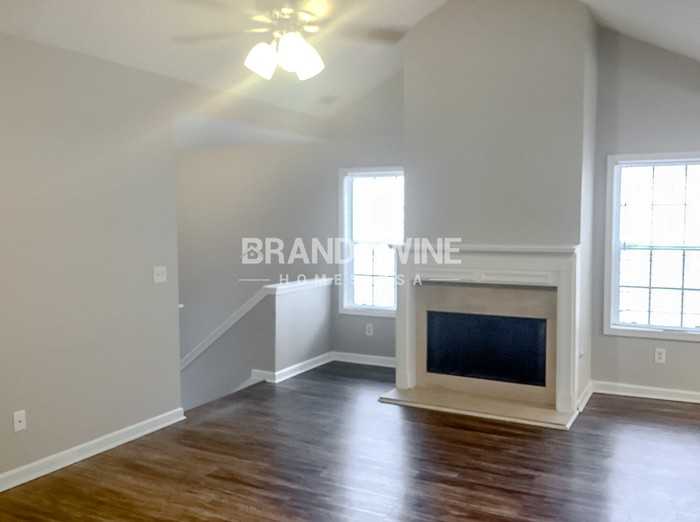 5832 Mays Ridge Ct - Photo 4 of 32