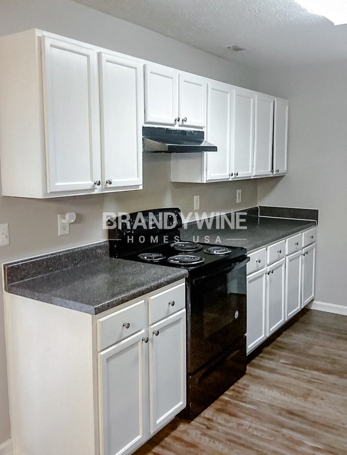 5832 Mays Ridge Ct - Photo 6 of 32