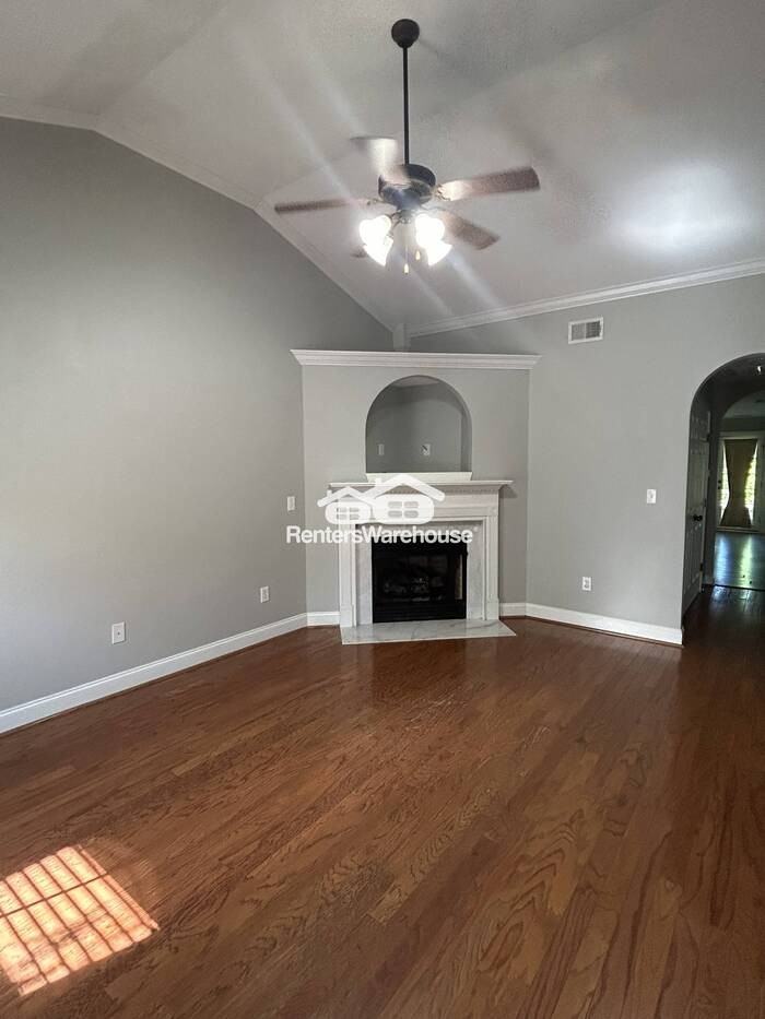 5671 Colony Ln - Photo 2 of 22