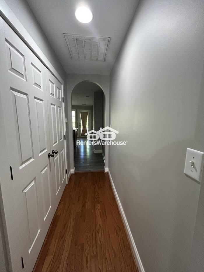 5671 Colony Ln - Photo 5 of 22