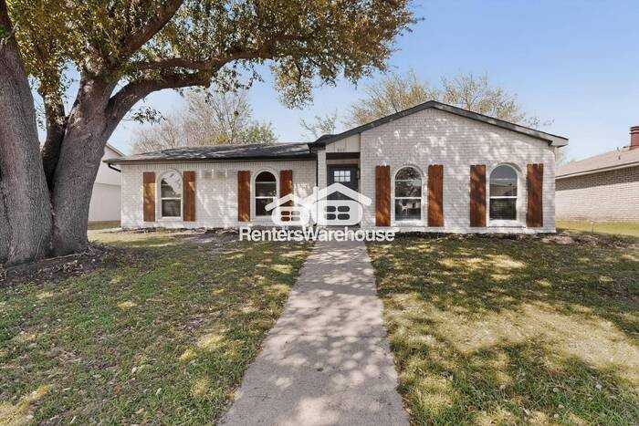 805 Cambridge Dr - Photo 5 of 43