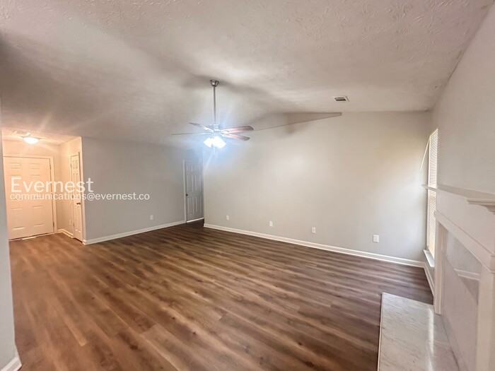 2132 Briar Glen Ln Sw - Photo 6 of 27