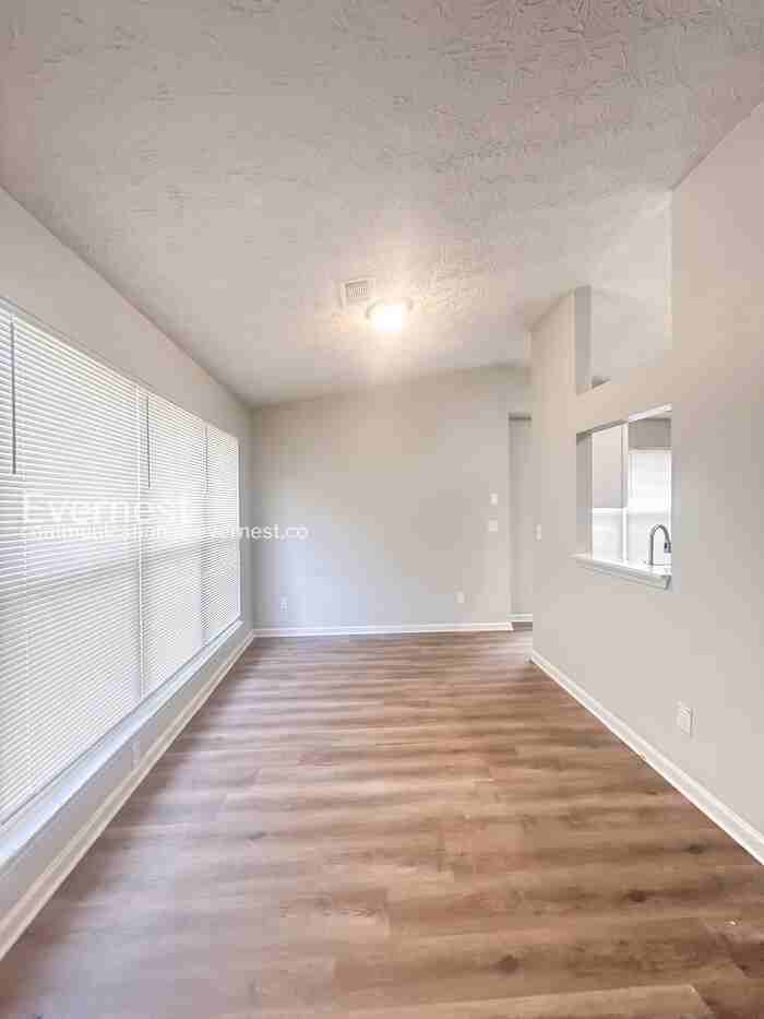 2132 Briar Glen Ln Sw - Photo 7 of 27