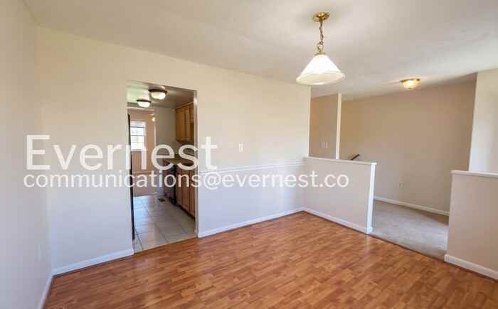 2325 Mcclellan Ct - Photo 6 of 35