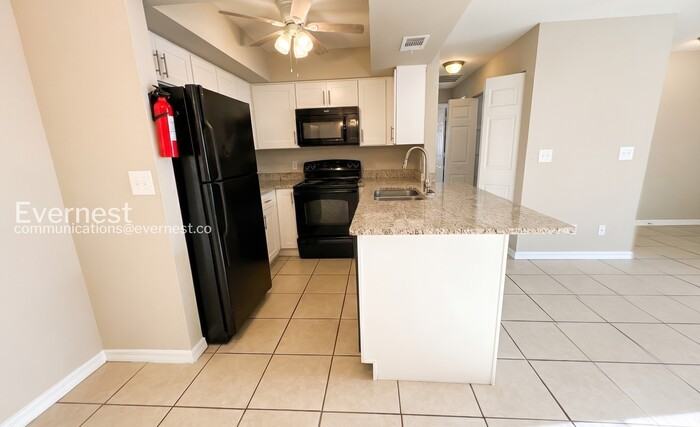 3060 Saint Paul Dr - Photo 7 of 19