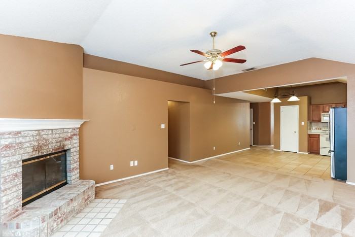 7014 Snowivy Ct - Photo 5 of 20