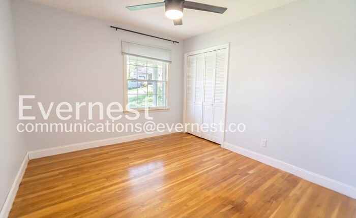 5737 Garrett Dr - Photo 7 of 29