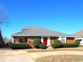 3611 N Drexel Blvd - Photo 1 of 1