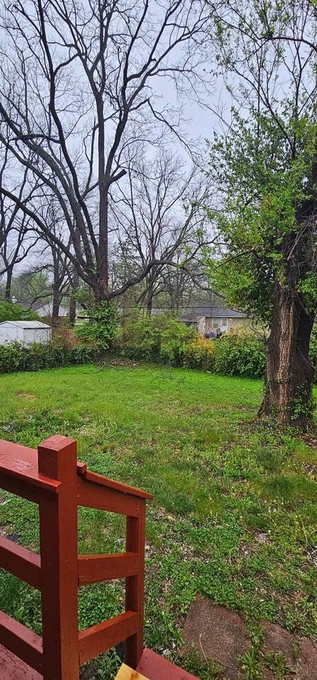 11410 Palmer Ave - Photo 3 of 25