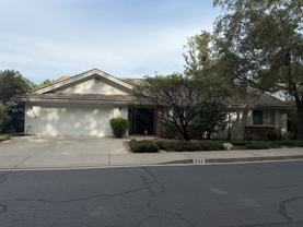 632 Hillside Dr - Photo 1 of 1