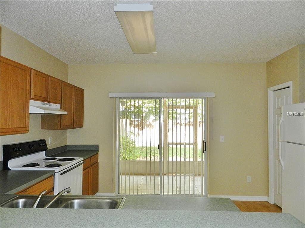 6403 Osprey Lake Cir #6403 - Photo 5 of 19