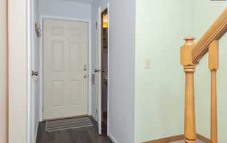 700 N Adelaide St #19 - Photo 1 of 1