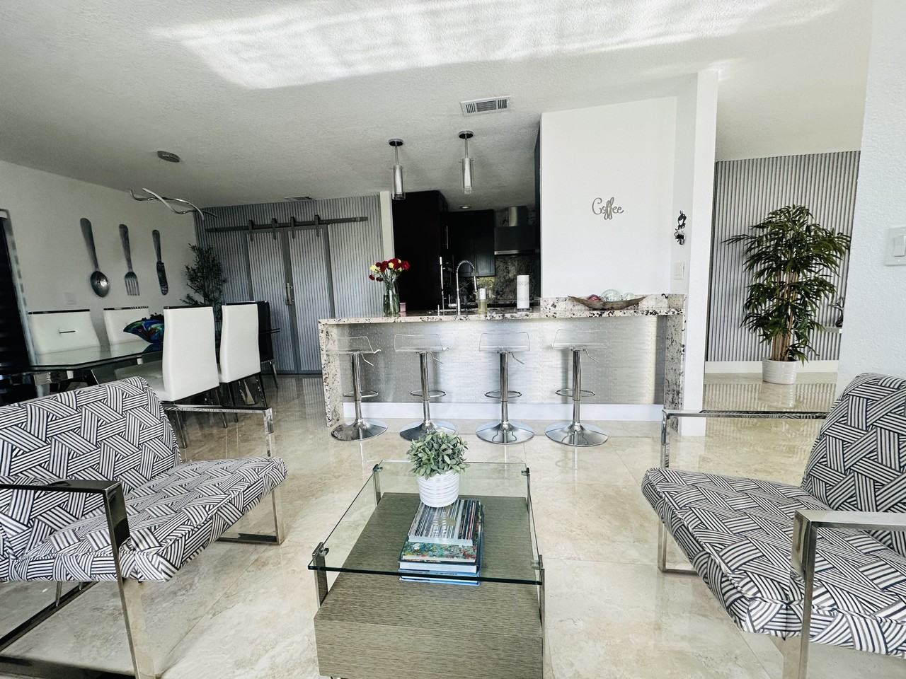 10360 Sw 7th St #NA - Photo 7 of 35