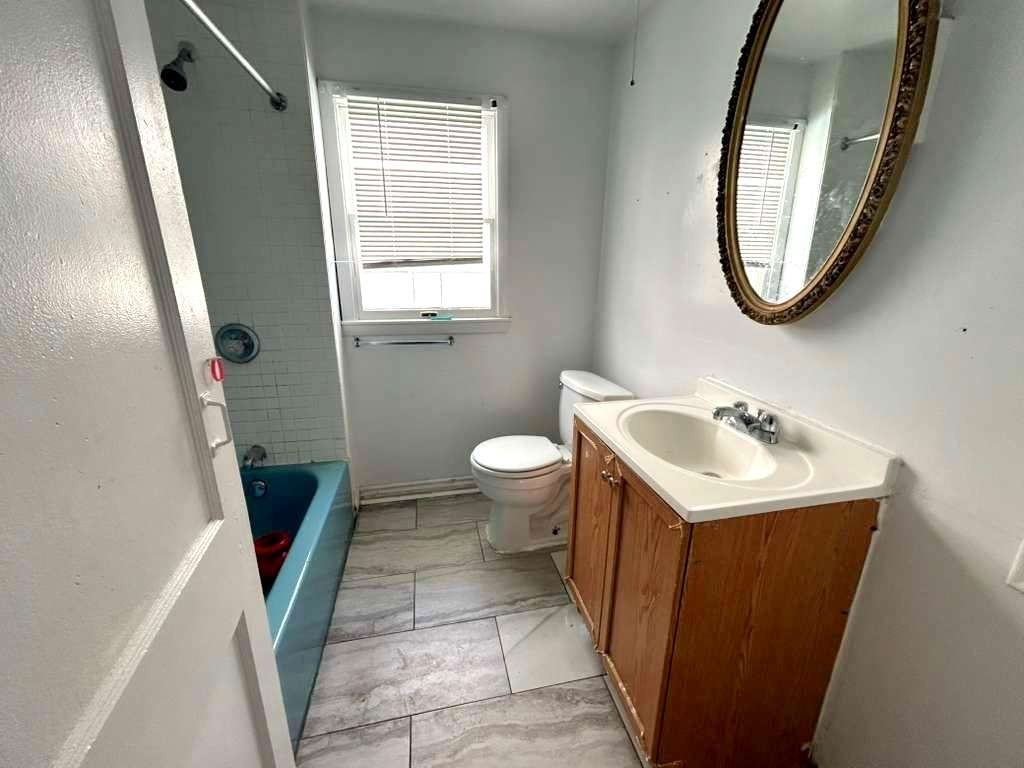 56 Hagen St #2 - Photo 3 of 13