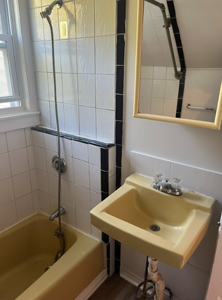 69 Beacon Park #2 - Photo 2 of 12