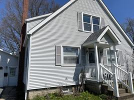 featured image of 40 Duquesne St #A