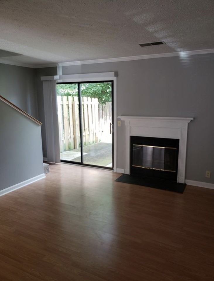 445 Claircrest Dr - Photo 7 of 18