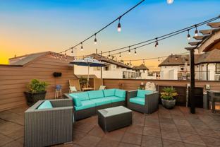 2121 Albany St #TH - Photo 1 of 1