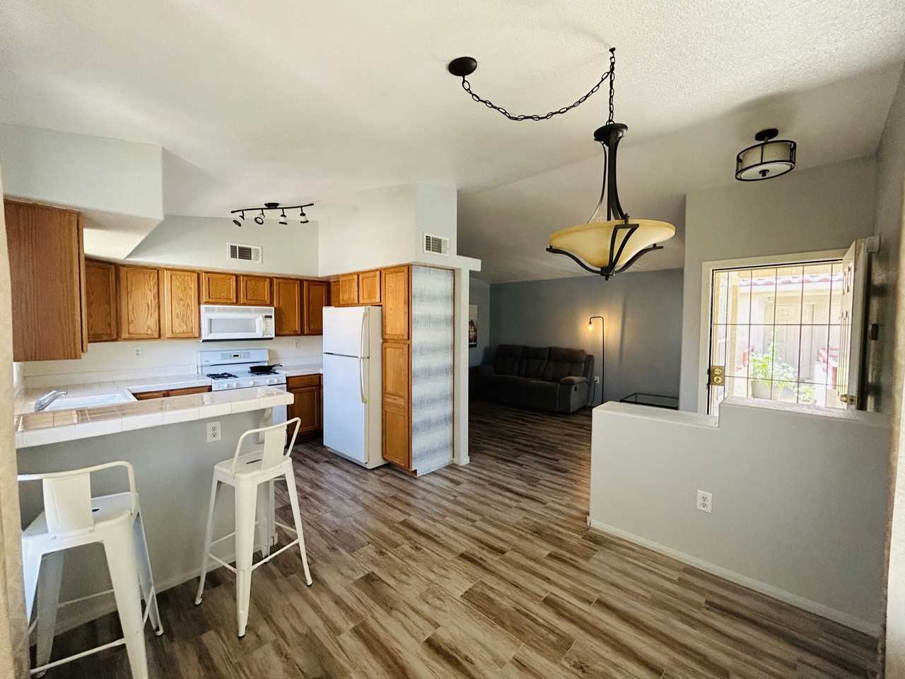 520 Arrowhead Trl #624 - Photo 3 of 26