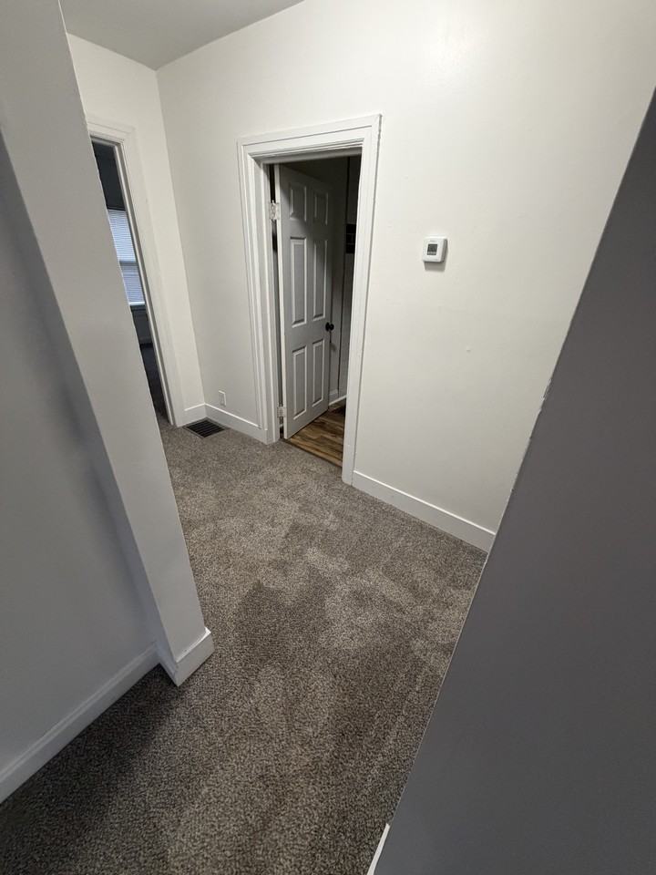 111 E 30th St #NA - Photo 3 of 10