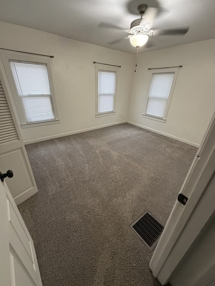 111 E 30th St #NA - Photo 7 of 10