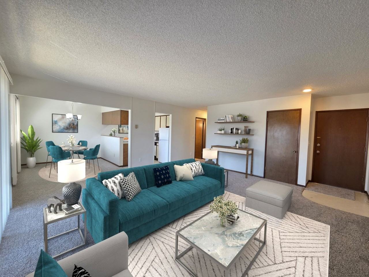 2735 E. Upriver Dr. - Photo 3 of 37