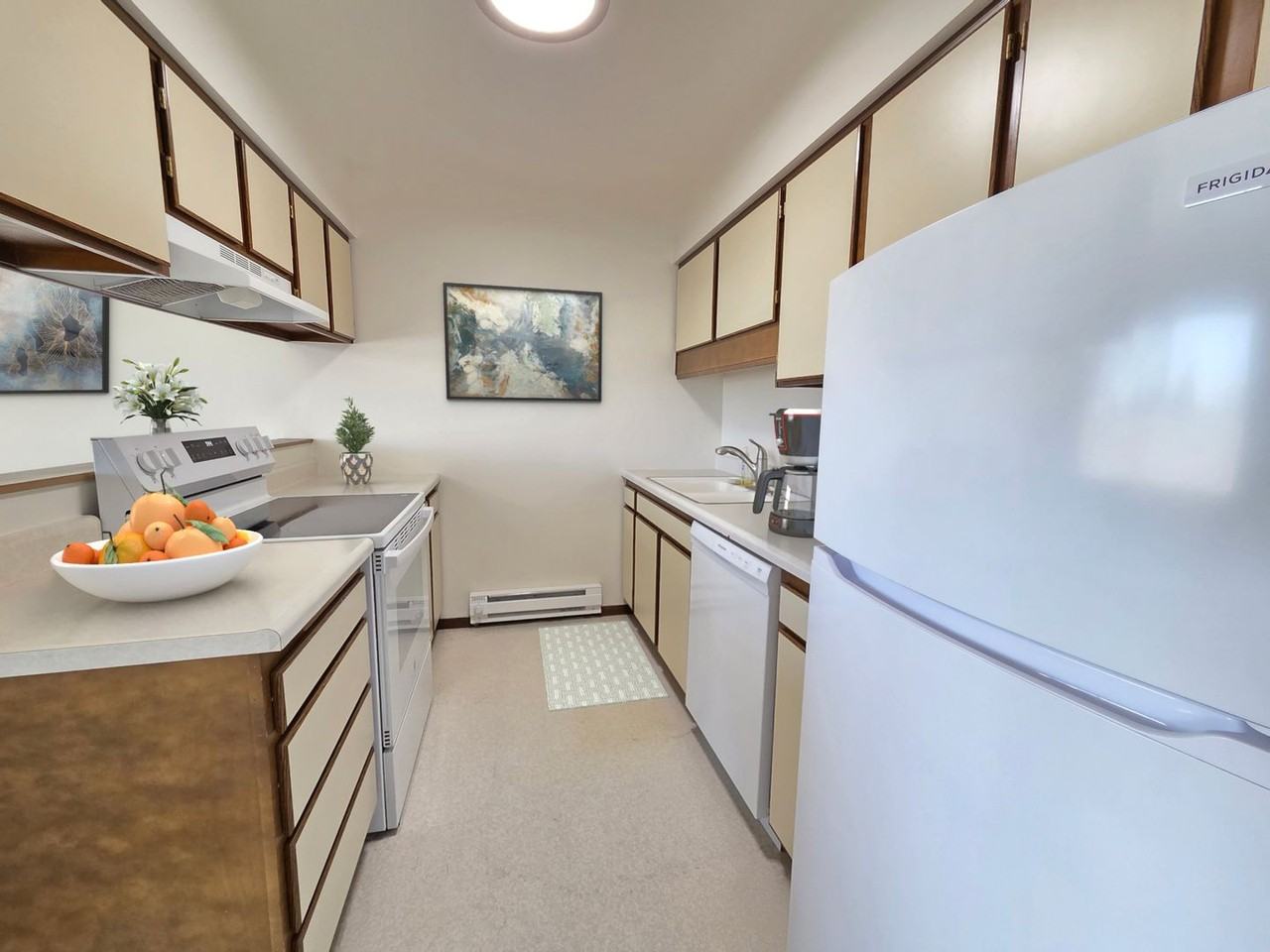 2735 E. Upriver Dr. - Photo 4 of 37