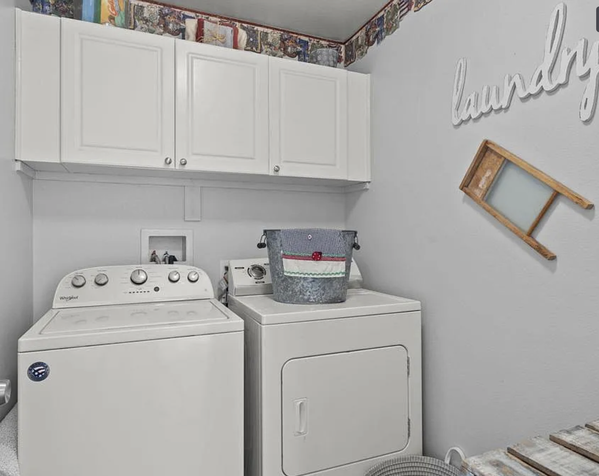 914 Lombard St #NA - Photo 2 of 6