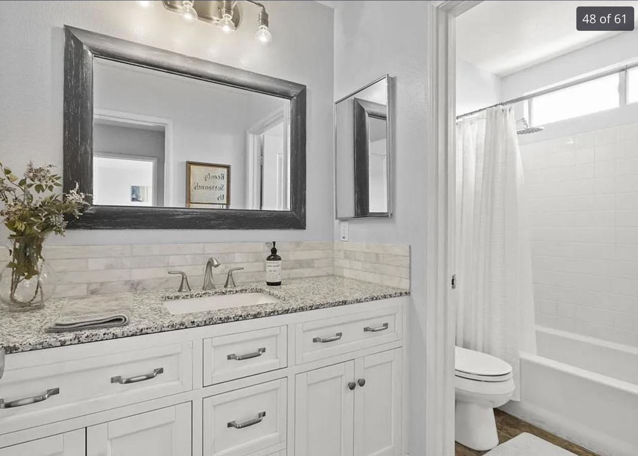 914 Lombard St #NA - Photo 3 of 6